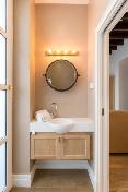 Room APT.SU