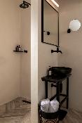 Room SUI.BL-SU