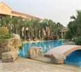 Pool
 di Sofitel Dongguan Golf Resort