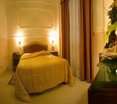 Room
Room
di Grand Duca Hotel