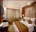Room
Room
di The Acura BMK
