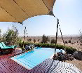 Pool
Pool
di Al Maha Desert Resort & Spa
