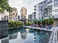 Pool
 di Oakwood Apartment Trilliant Sukhumvit 18 Bangkok