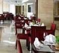Restaurant
Restaurant
di Clarks Inn Suites Pacific Business Park