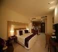 Room
Room
di Belvedere Court Deluxe Hotel Apartments 4*