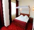Room
Room
di Business Conference & Spa Hotel