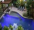 Pool
 di Bay Villas Resort