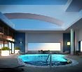 Pool
 di Cristal Salam Hotel Abu Dhabi