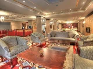 Lobby
Lobby
di Relais Villa Petrischio