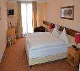 Room
Room
di Le Chamois Swiss Quality Hotel