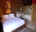 Room
Room
di Disini & Spa Hotel