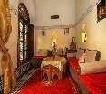 Room
Room
di Riad Razane