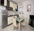 Apartments Villa Vrbat Split-Middle Dalmatia