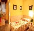 Room
Room
di Pension Meson del Barro