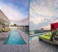 Pool
 di Park Avenue Changi Hotel