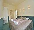 Room
Room
di Auckland North Shore Motels & Holiday Park