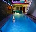 Pool
Pool
di Casa Mila Inn