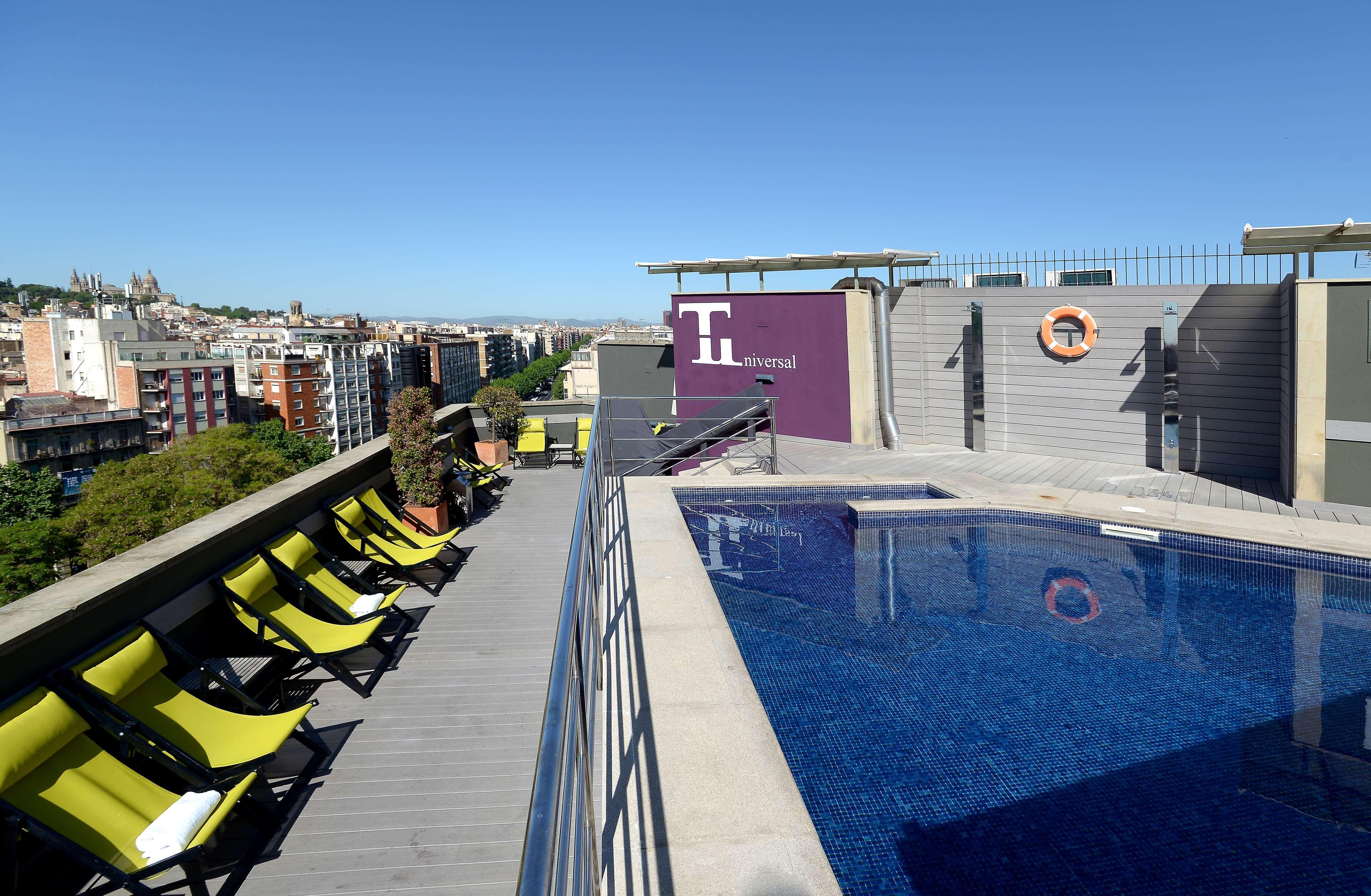 Hotel Barcelona Universal - Tap to explore photos