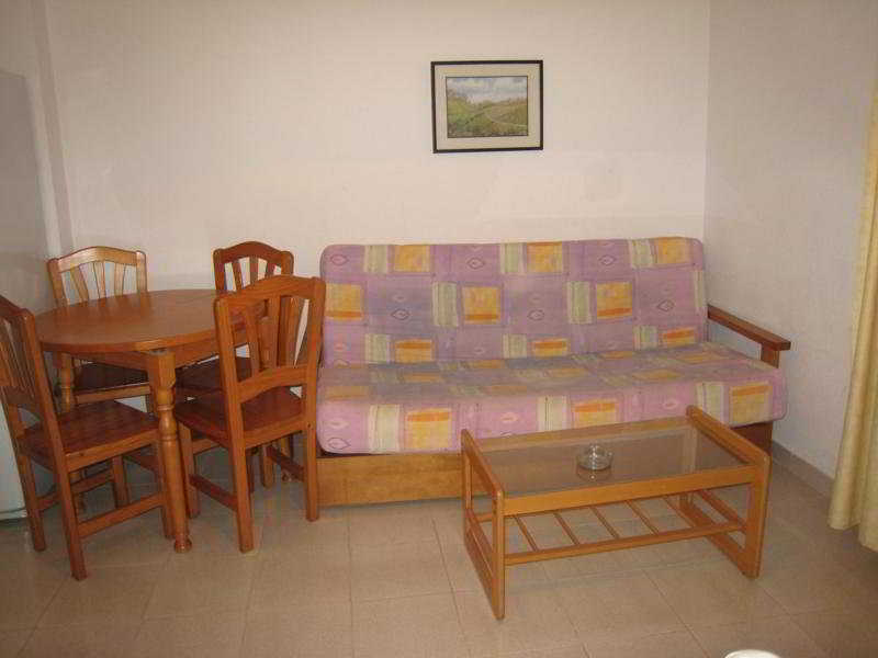 Hotel Oasis