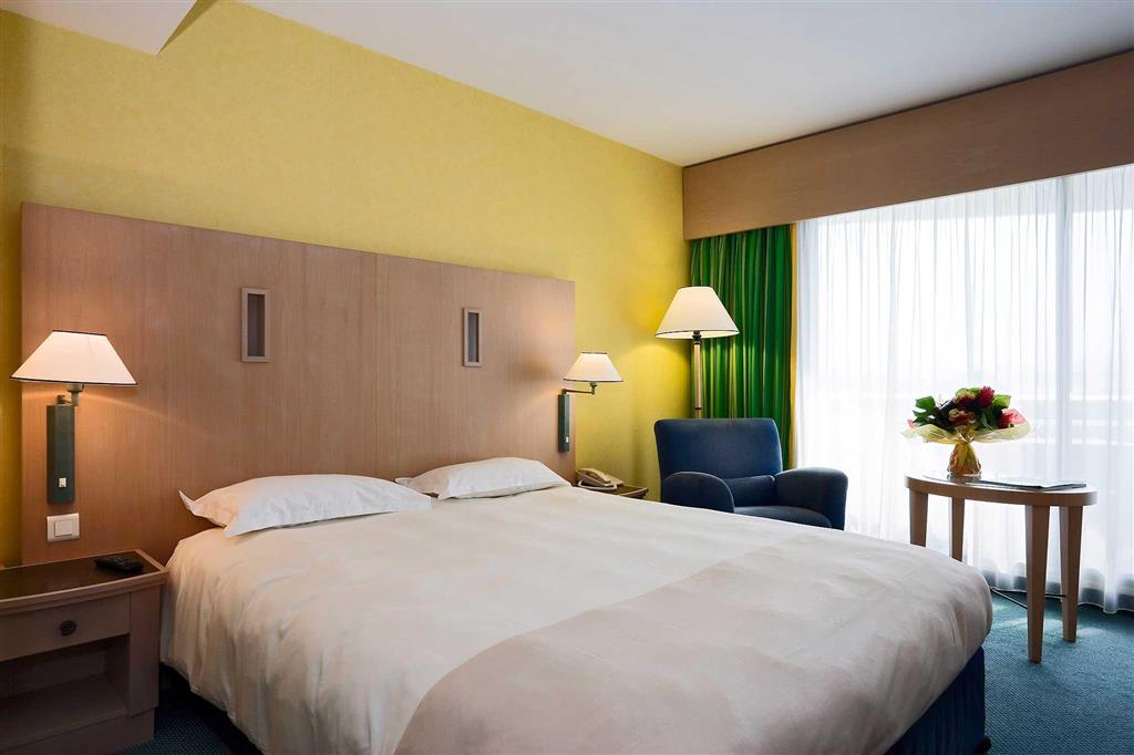 Hotel Cannes Montfleury - Tap to explore photos