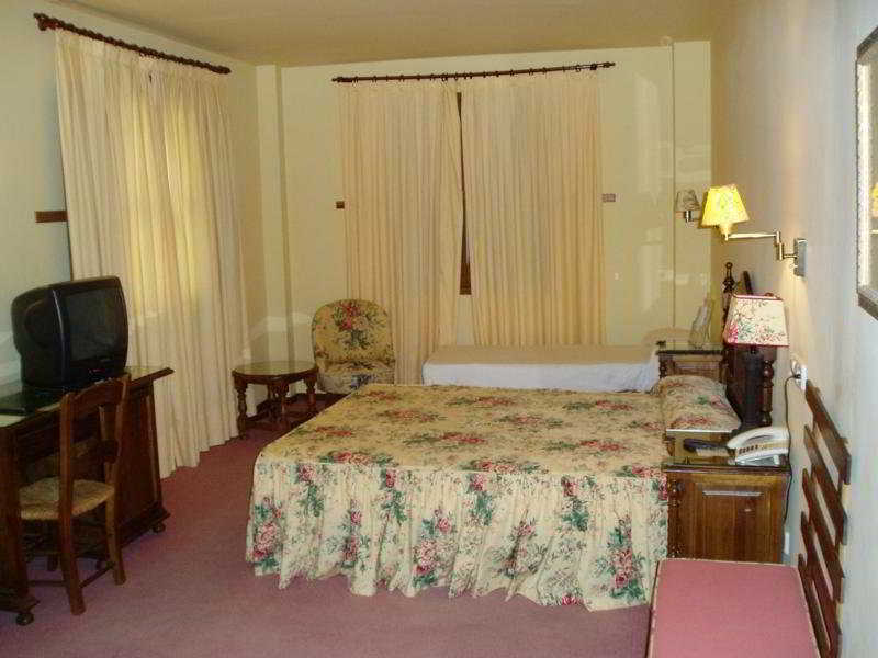 Hotel Puerta de la Villa