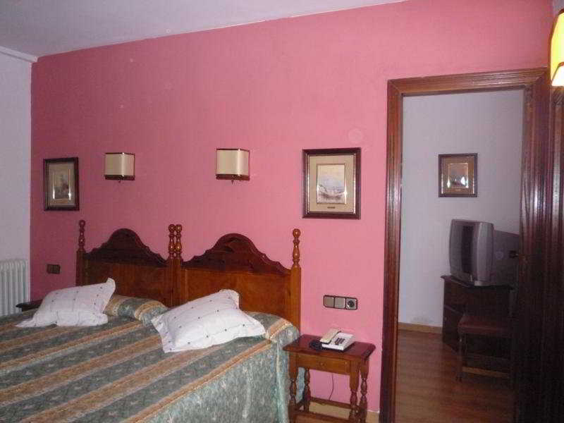 Hotel Edelweiss (Torla)