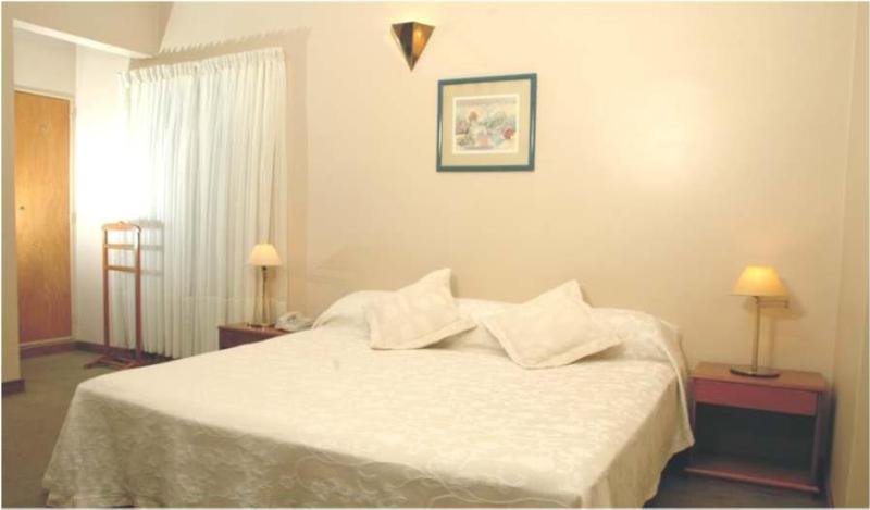Hotel Provincial Plaza