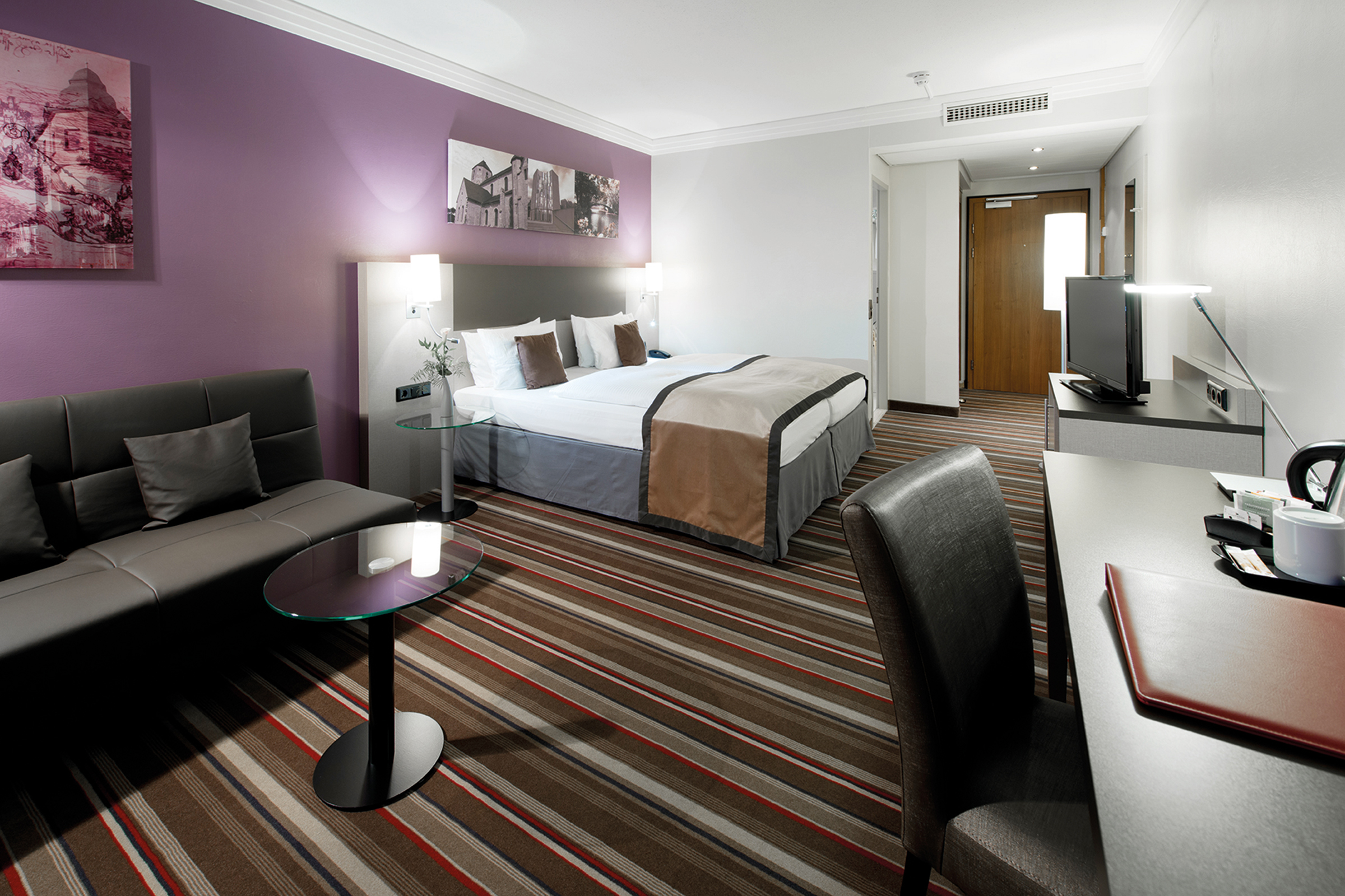 Leonardo Hotel Monchengladbach - Tap to explore photos