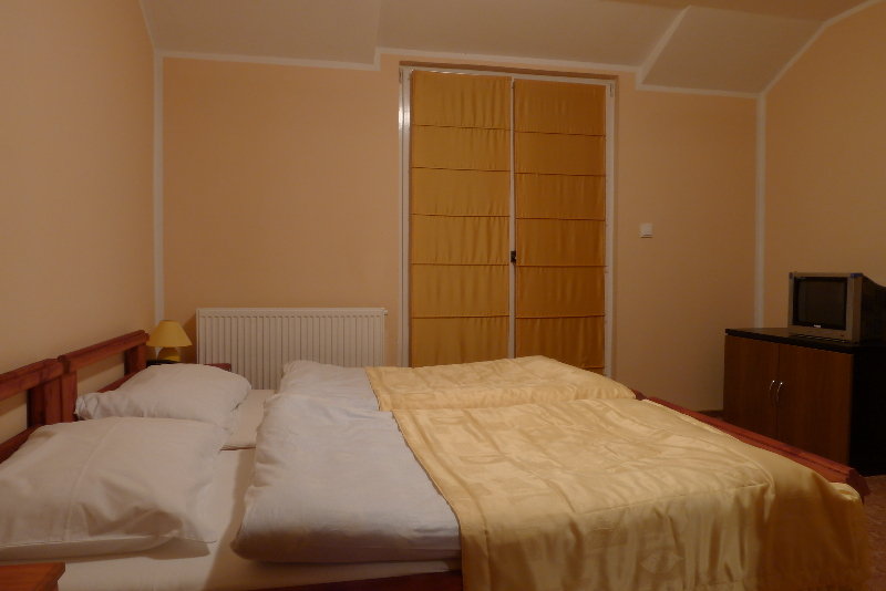 Ahar Hotel
