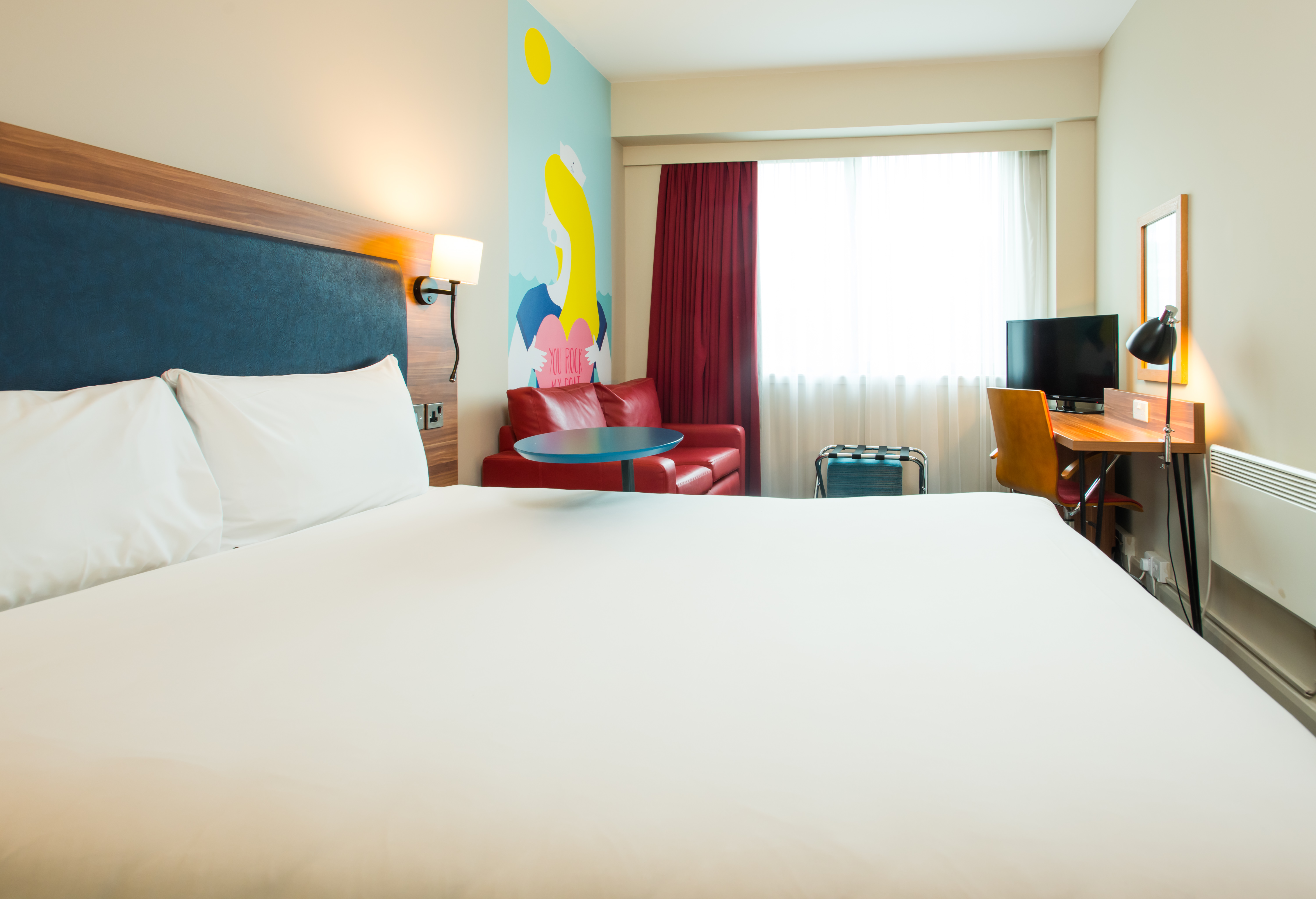 ibis Styles Birmingham NEC and Airport - Tap to explore photos
