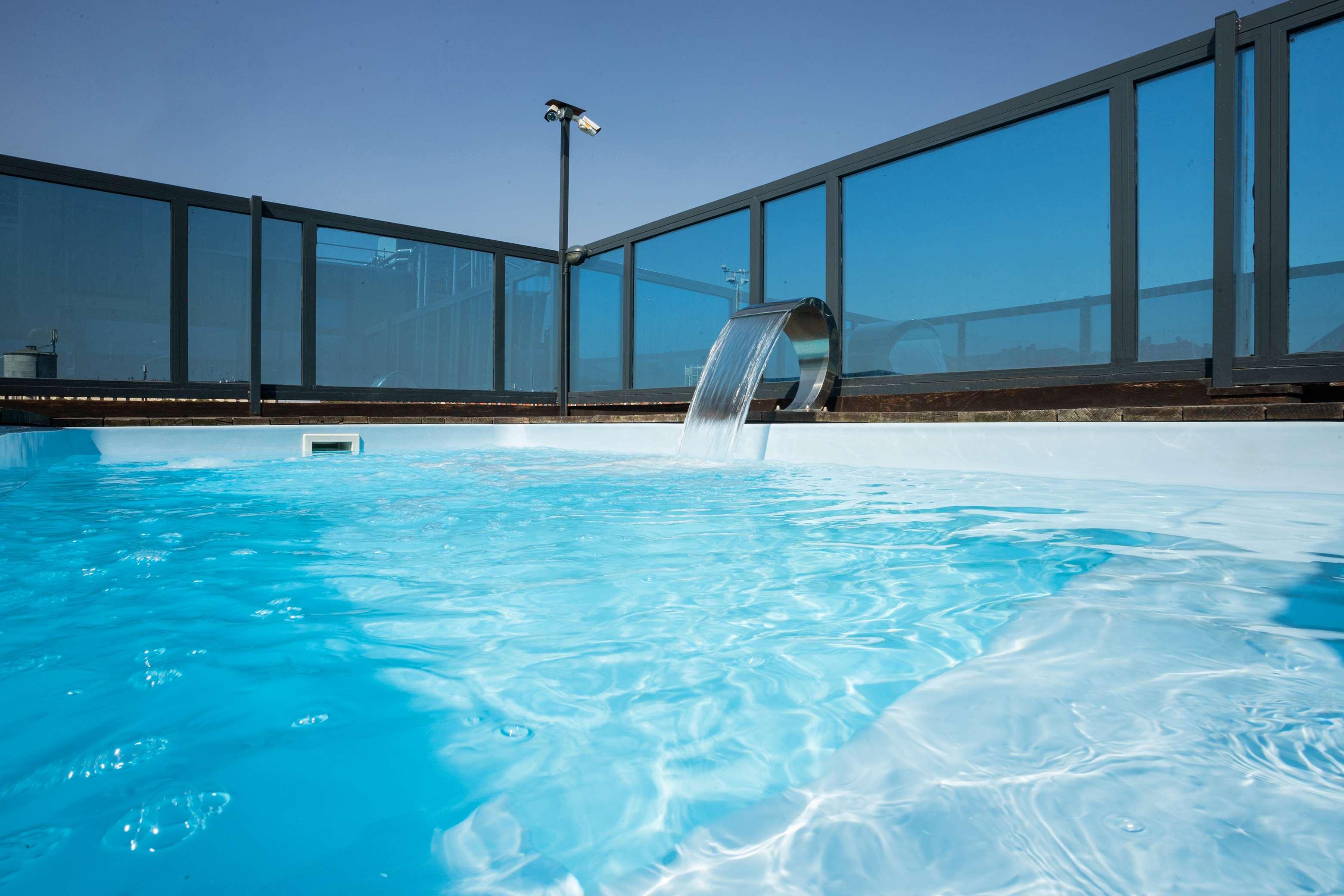 Best Western Plus Executive Hotel and Suites - Tap to explore photos