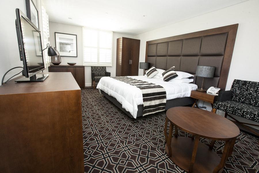 Avonmore on the Park Boutique Hotel - Tap to explore photos