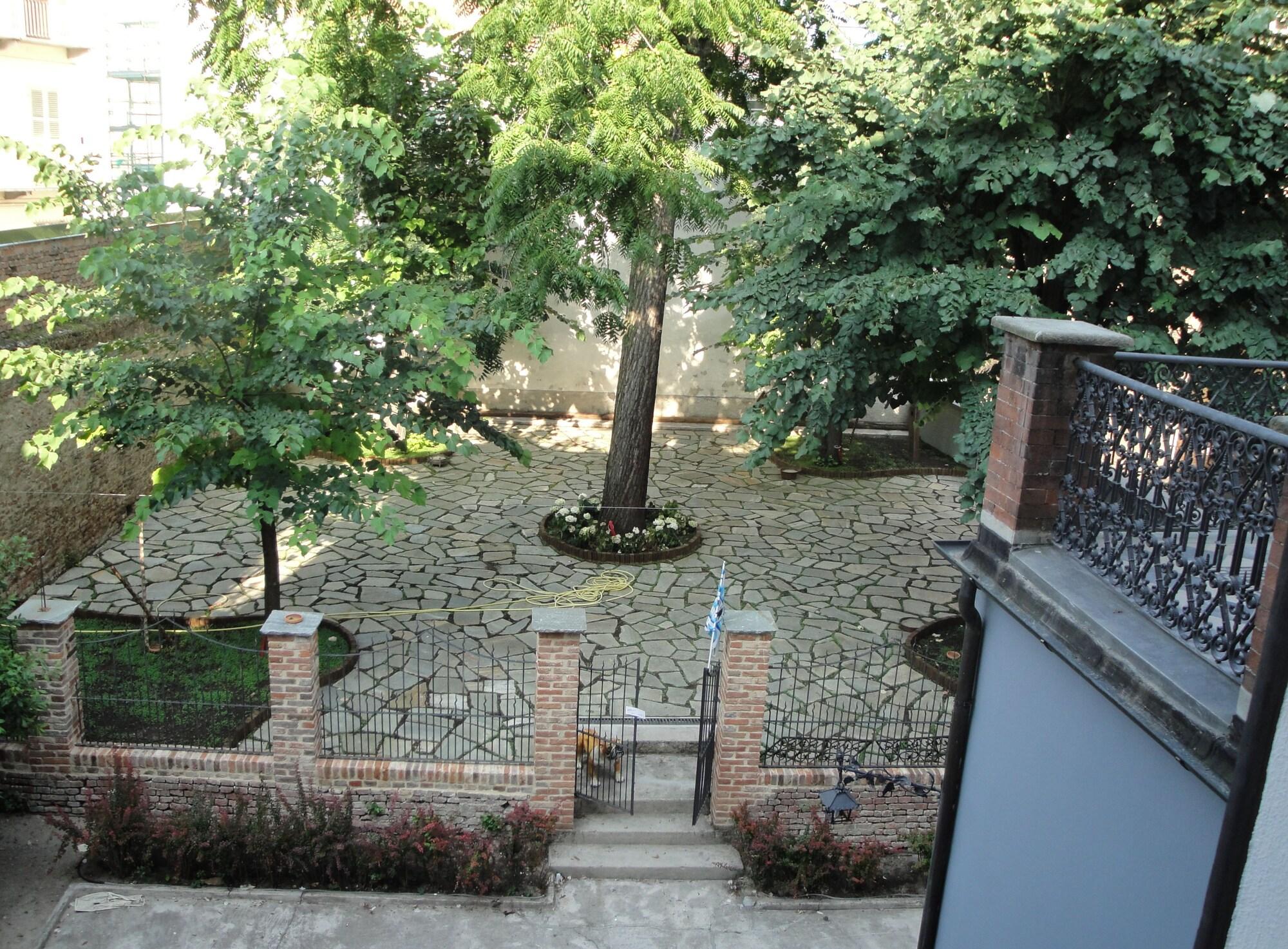 image url