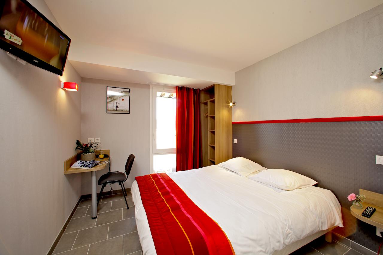 hotel photo