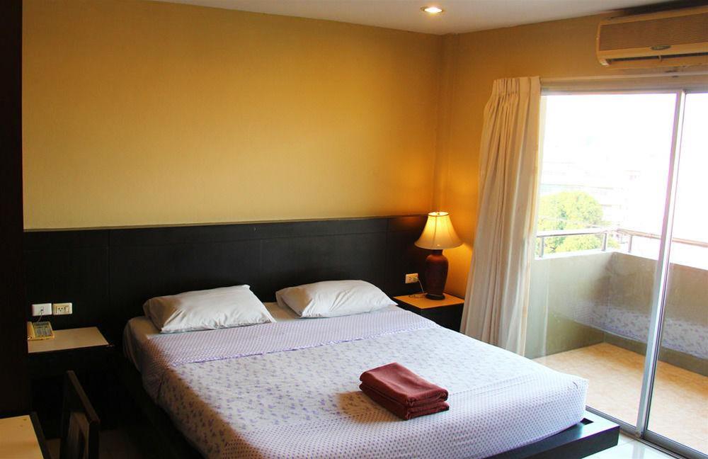 Royal Tycoon Place Hotel