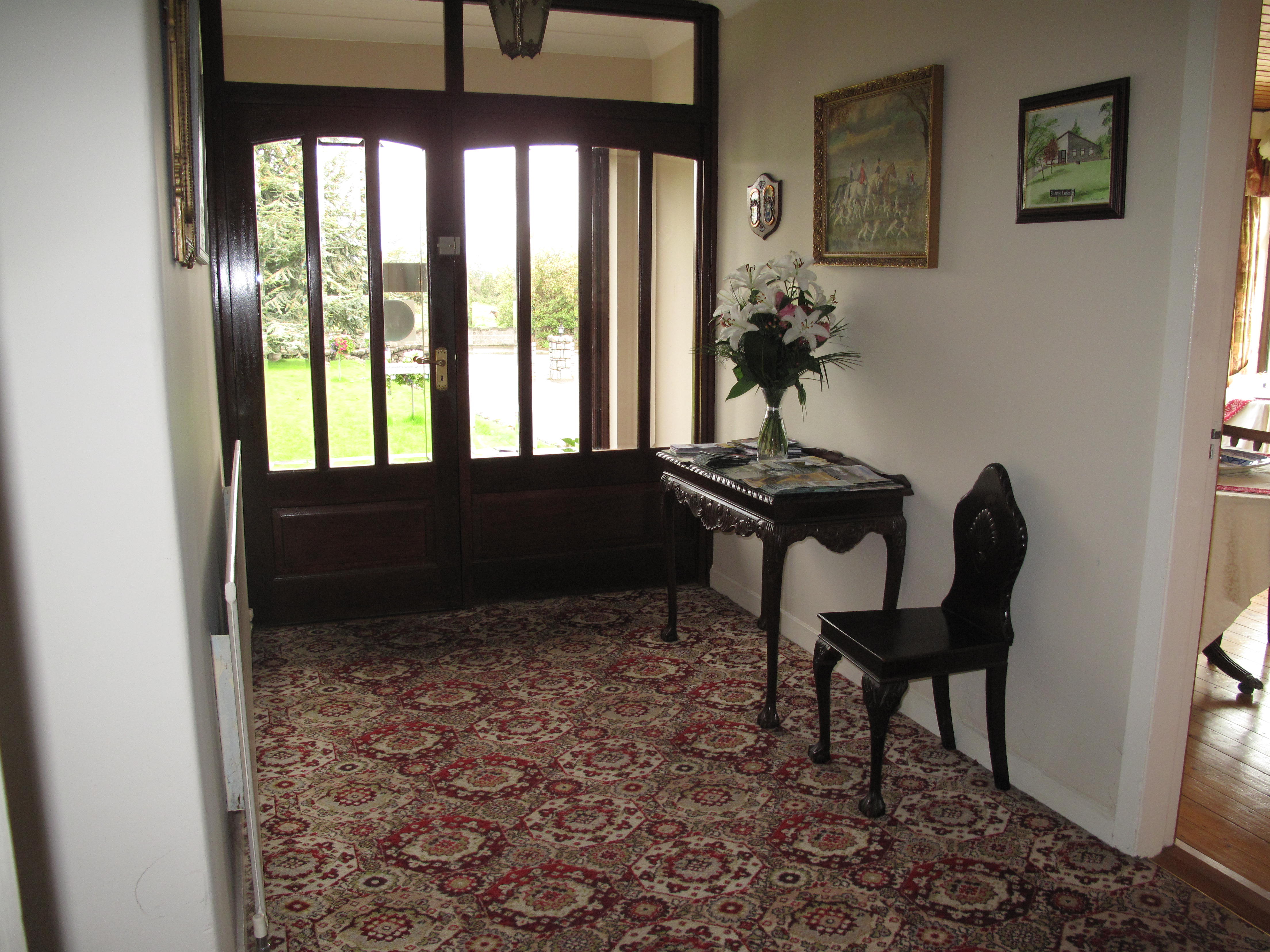 Burren Lodge Hotel