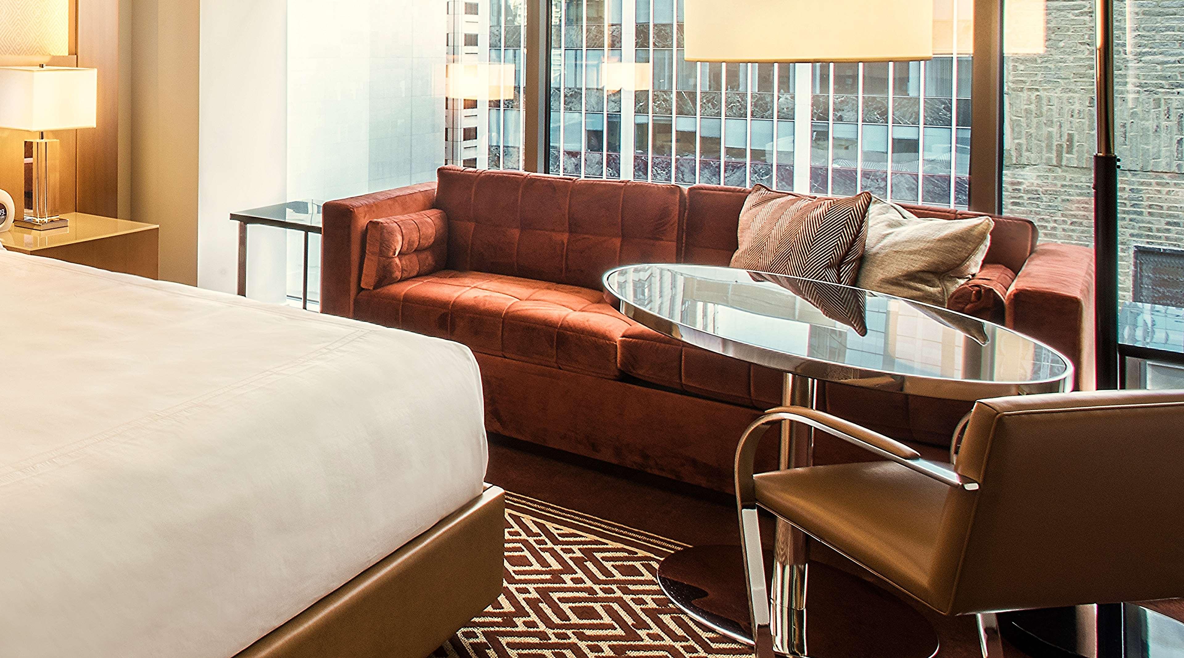 Residence Inn Chicago Downtown Magnificent Mile - Tap to explore photos