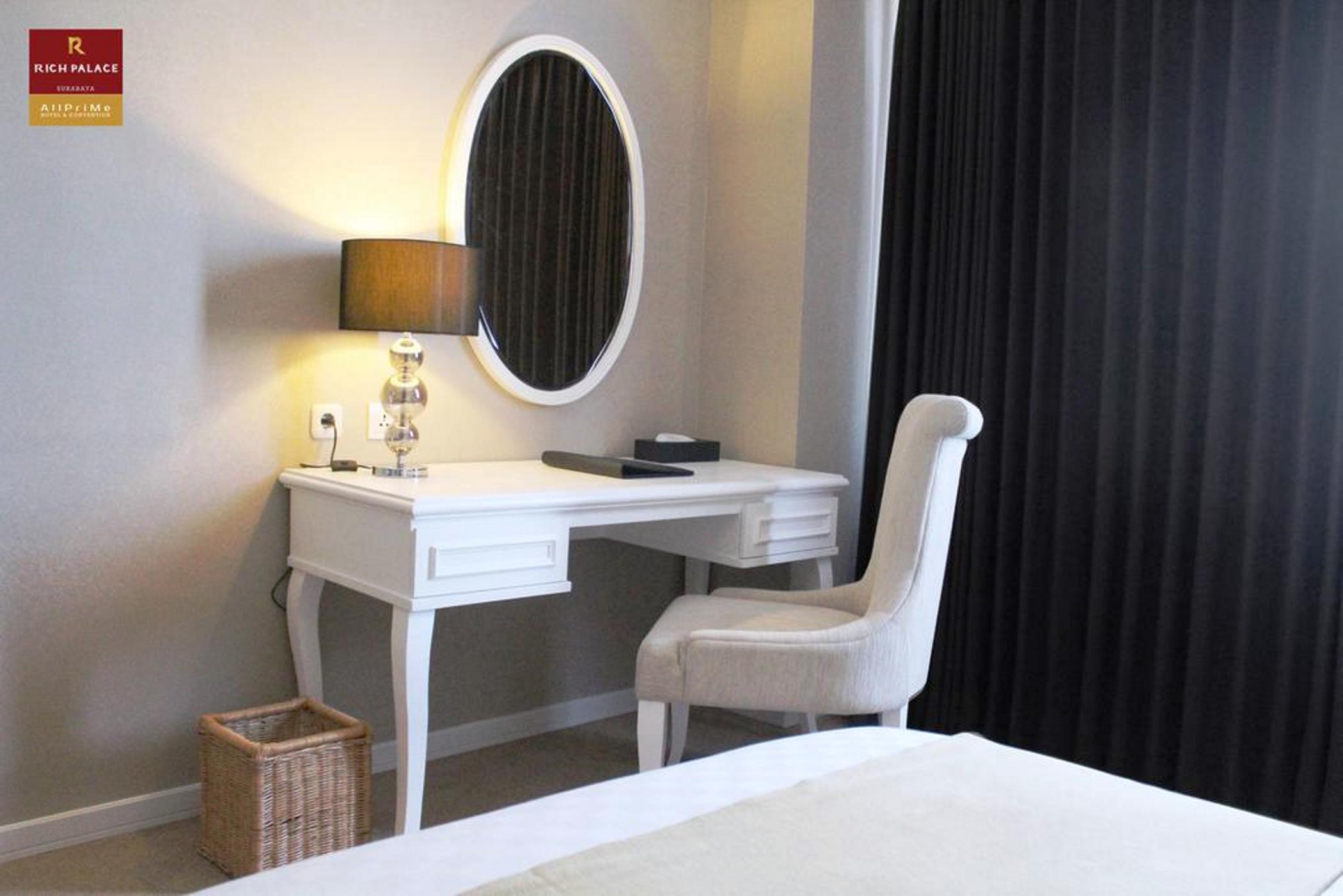 Hotel Golden Tulip Legacy Surabaya