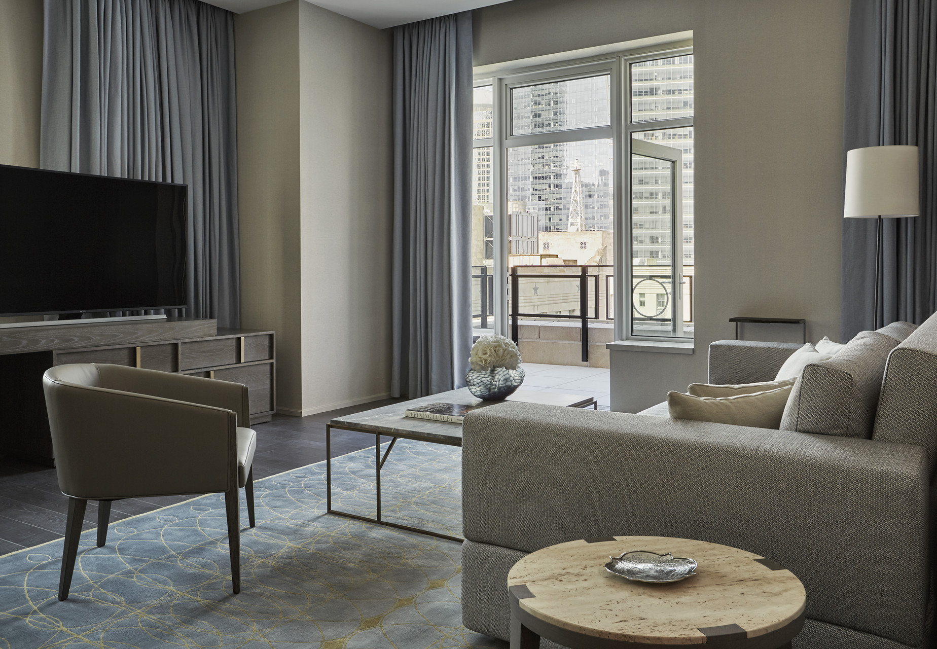 Four Seasons Hotel New York Downtown - Tap to explore photos