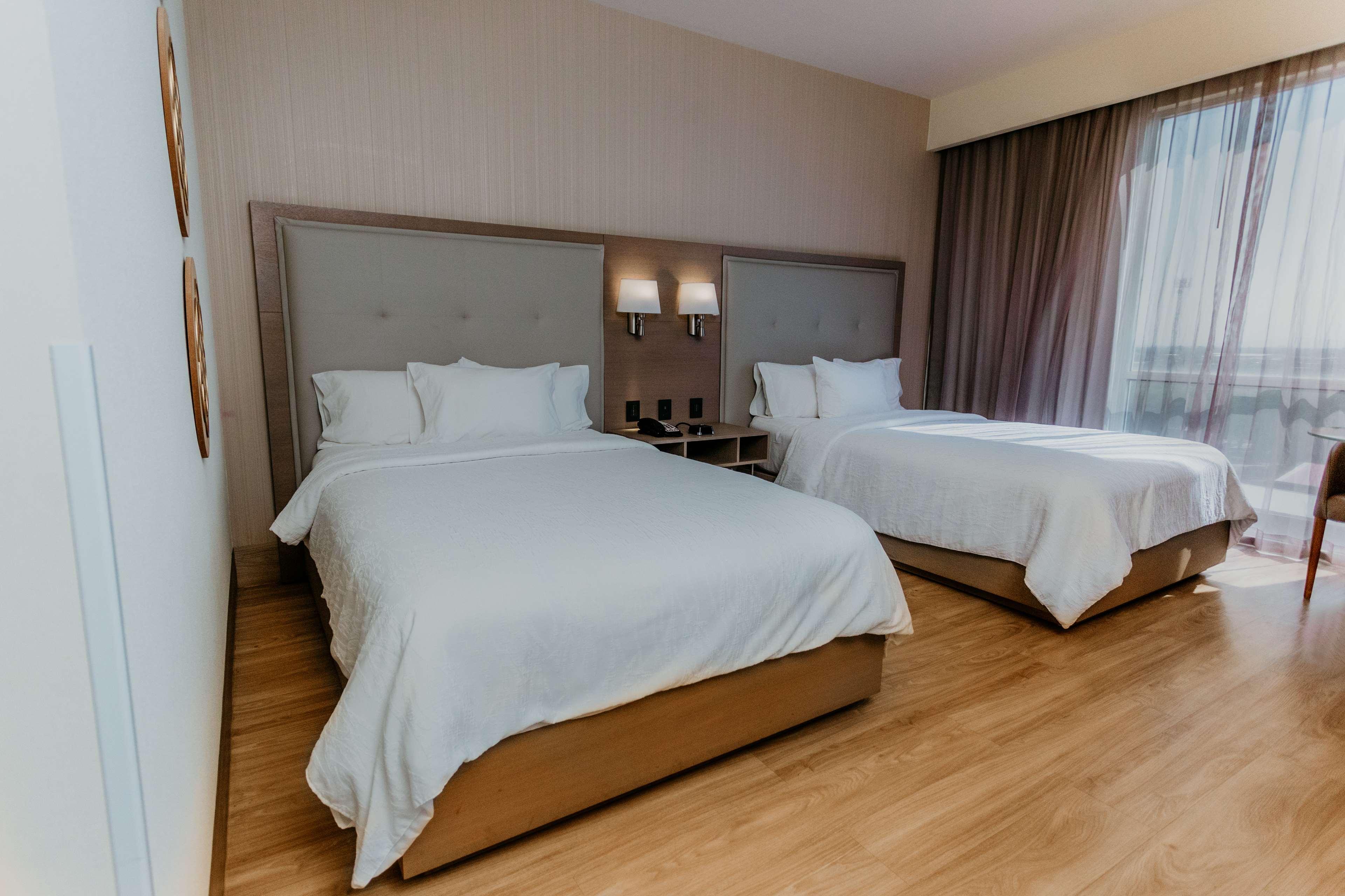 Hilton Garden Inn Silao Aeropuerto Bajio - Tap to explore photos