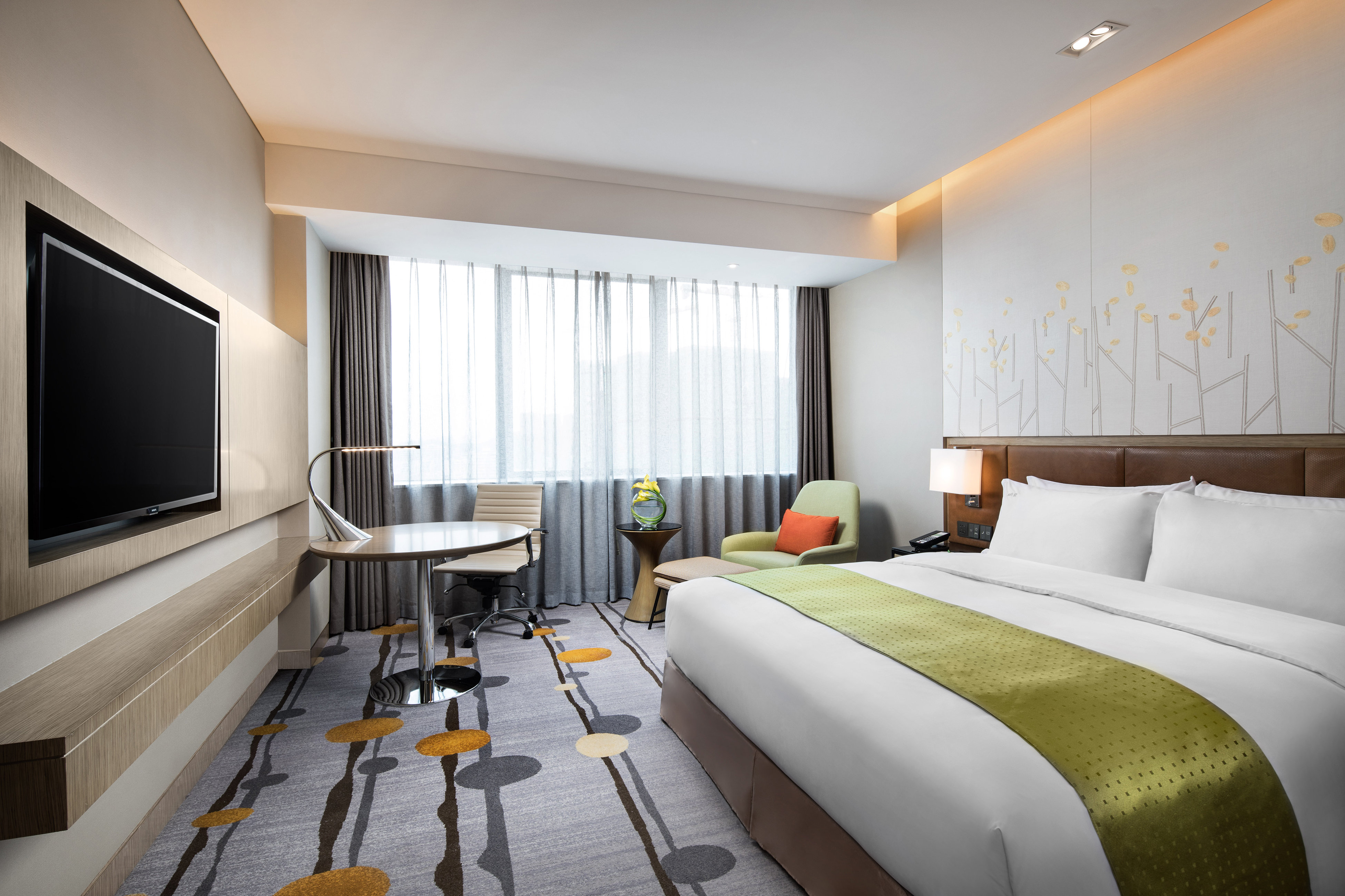 Holiday Inn Shaoguan Downtown - Tap to explore photos