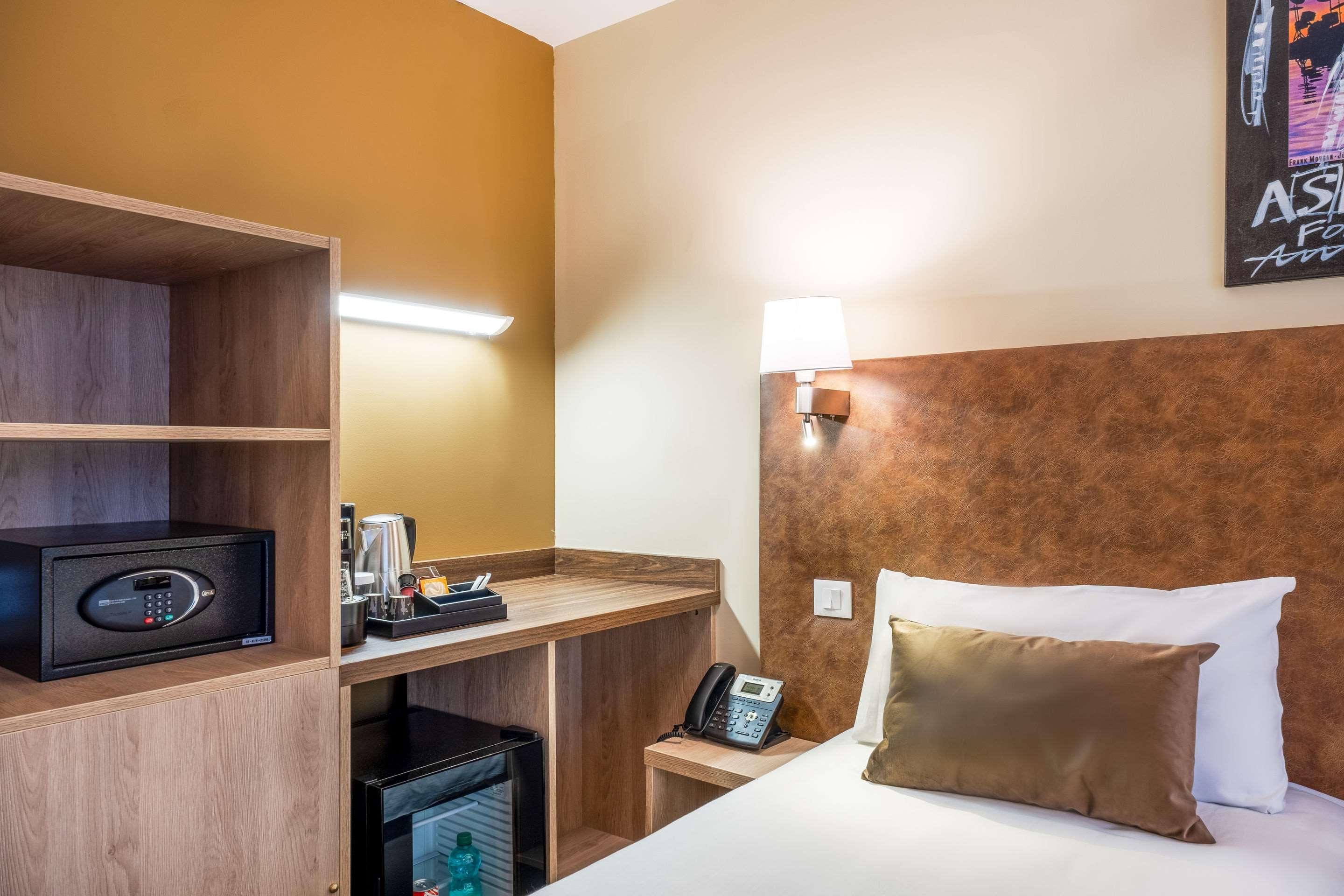 hotel photo