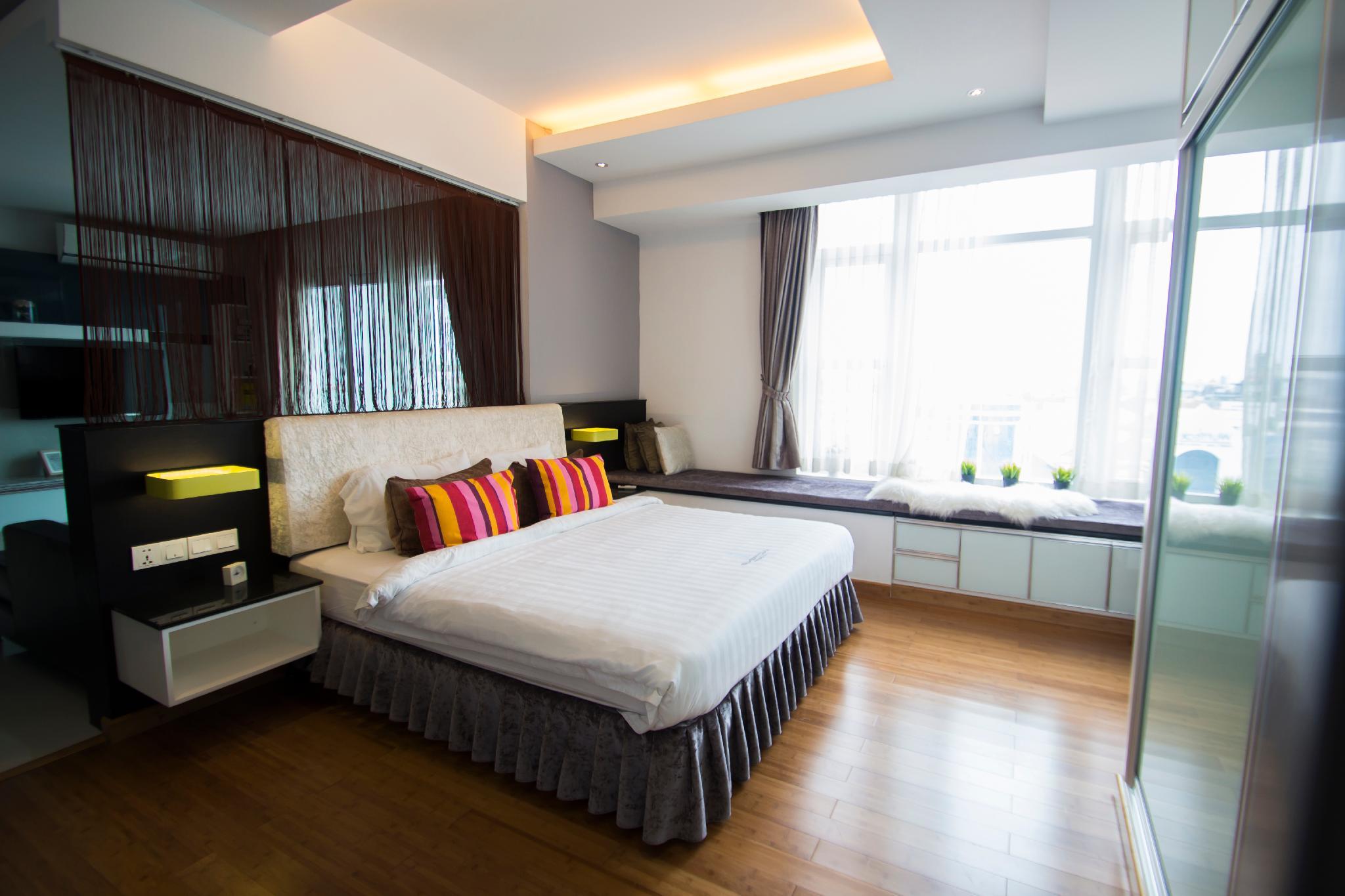 Hotel Naki Suites @ Silvertown