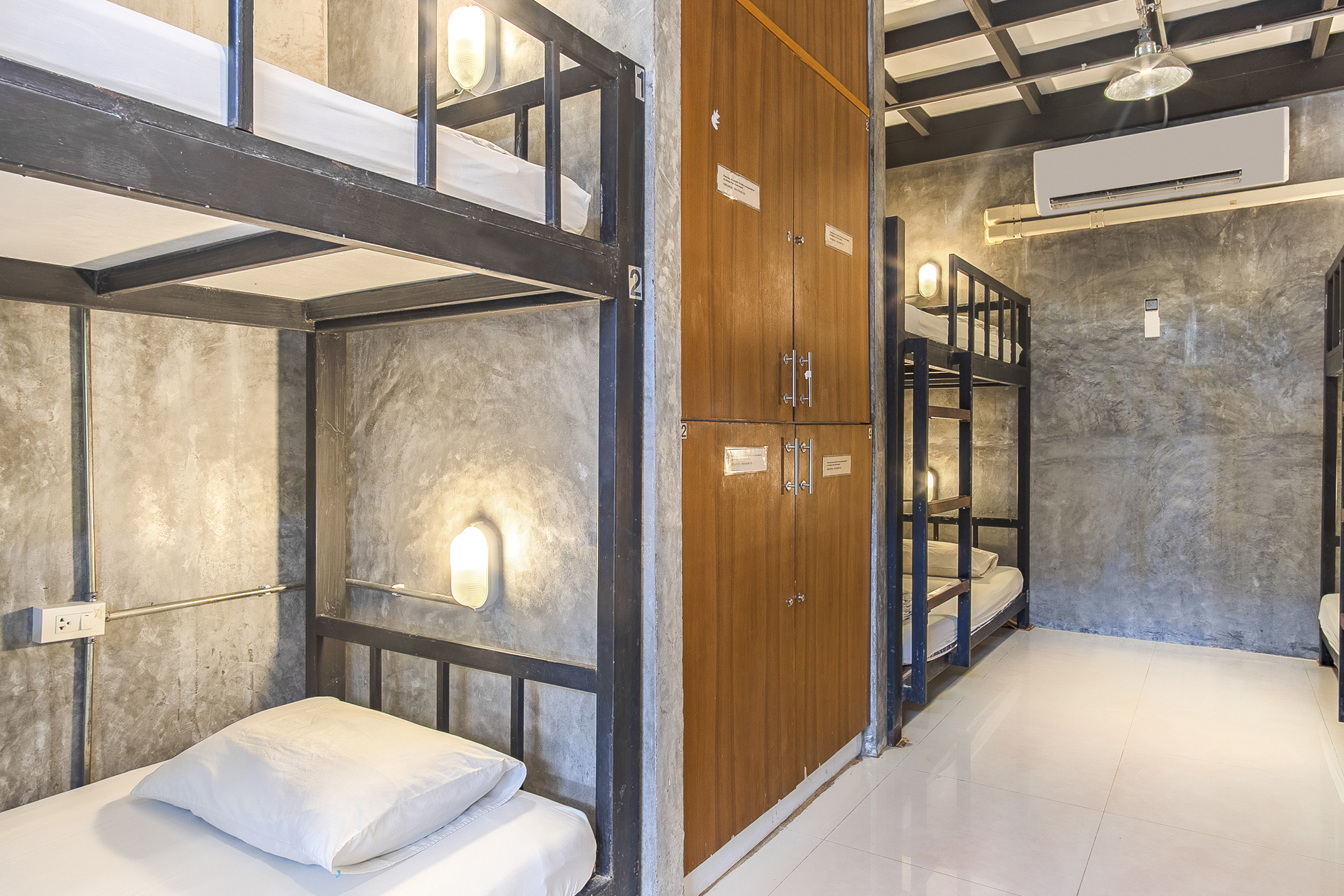 Hotel OYO 585 Freedom Hostel @ Phi Phi