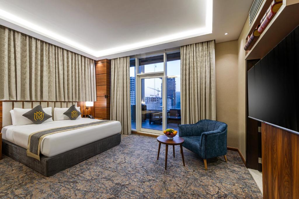 Crown Rose Al Sahafa Hotel - Tap to explore photos