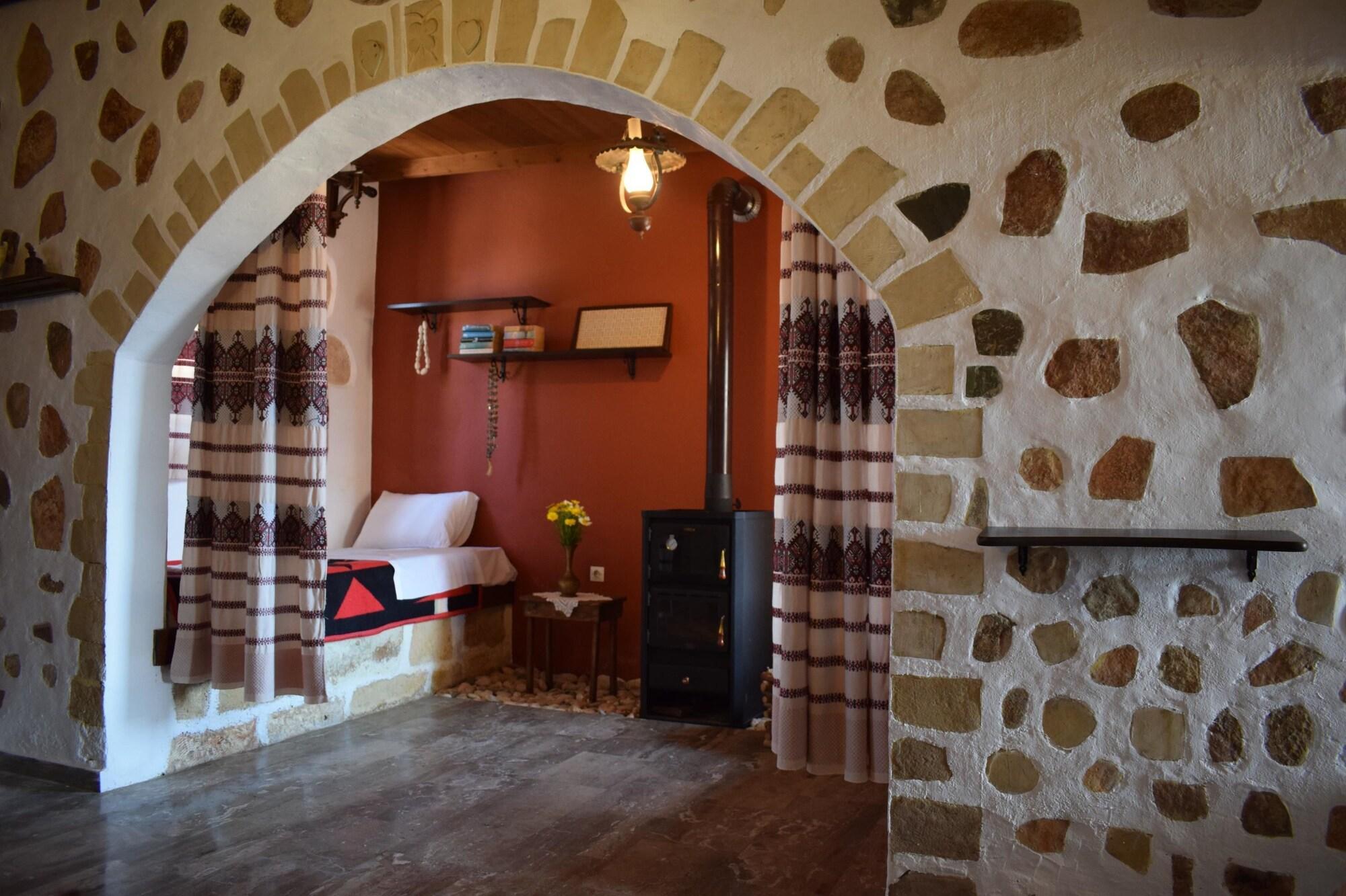 Eirini's Stone House
