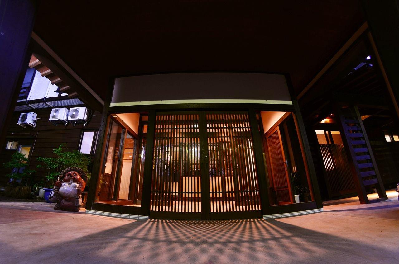 image url