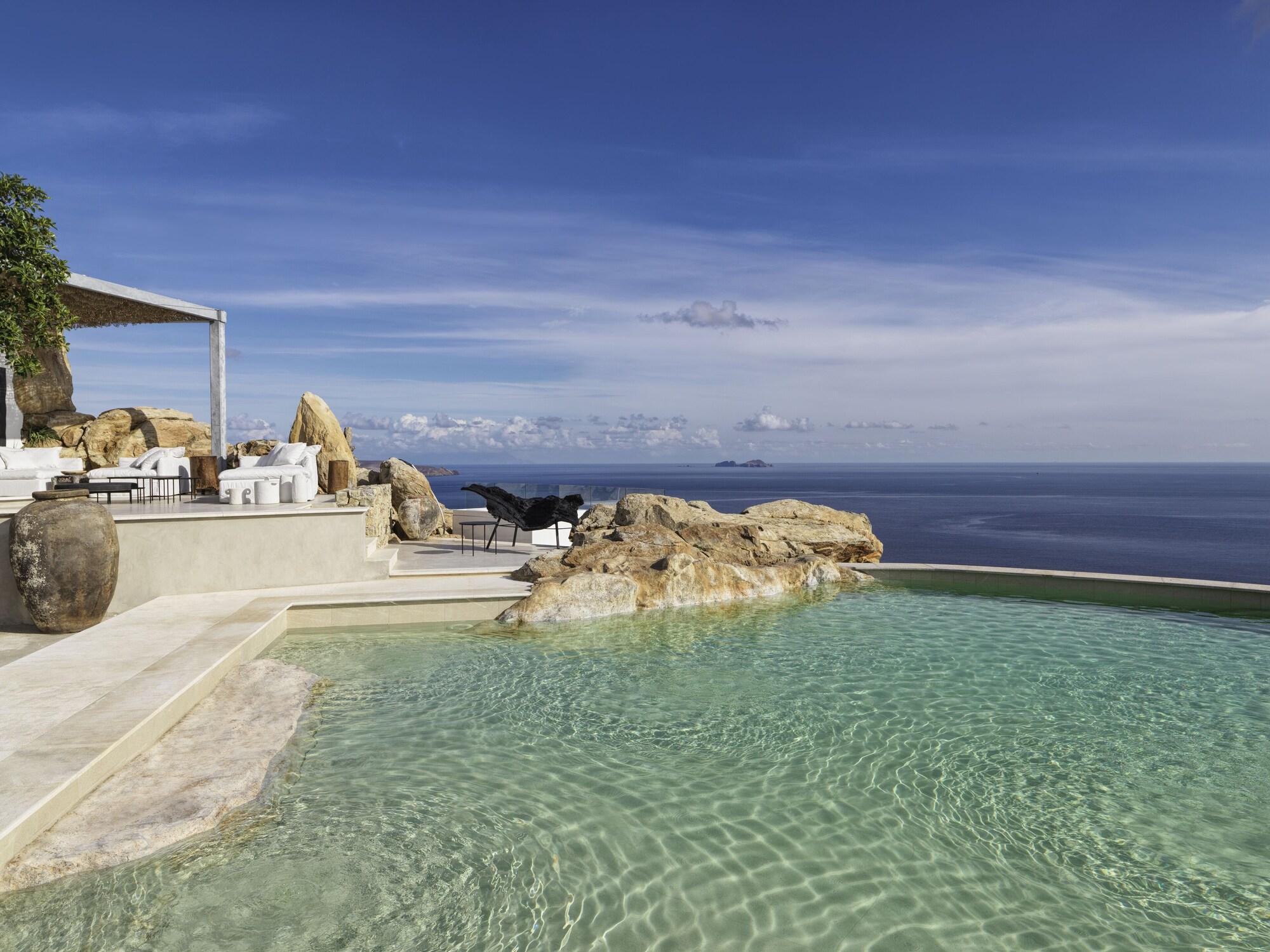 Myconian Panoptis Escape - Small Luxury Hotels, photo 3 of 38