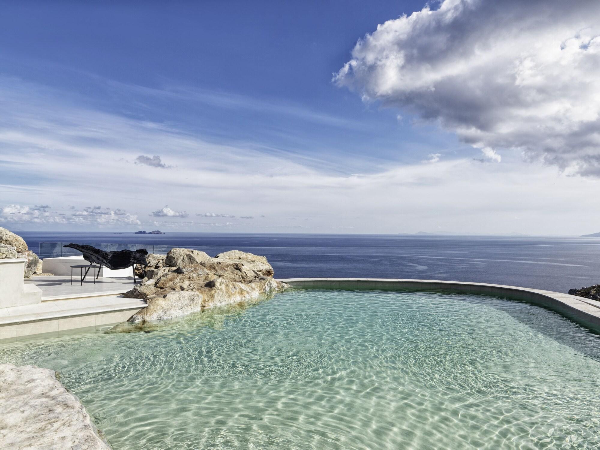 Myconian Panoptis Escape - Small Luxury Hotels, photo 4 of 38