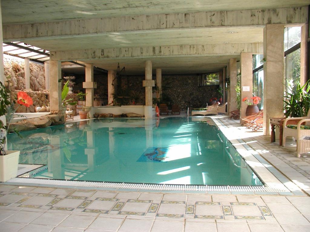 Eden Roc 